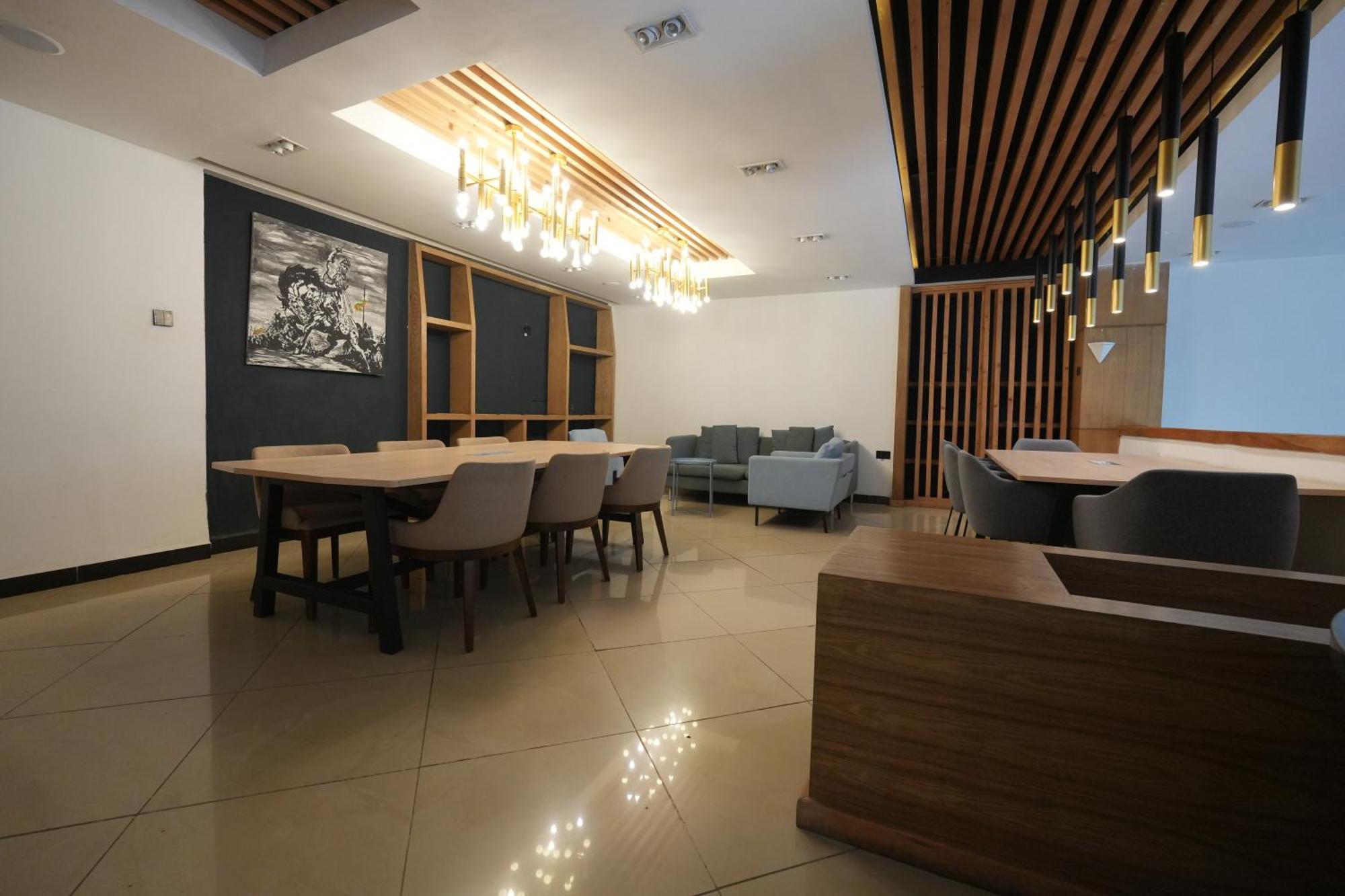 Mazeki Addis Boutique Hotel エクステリア 写真