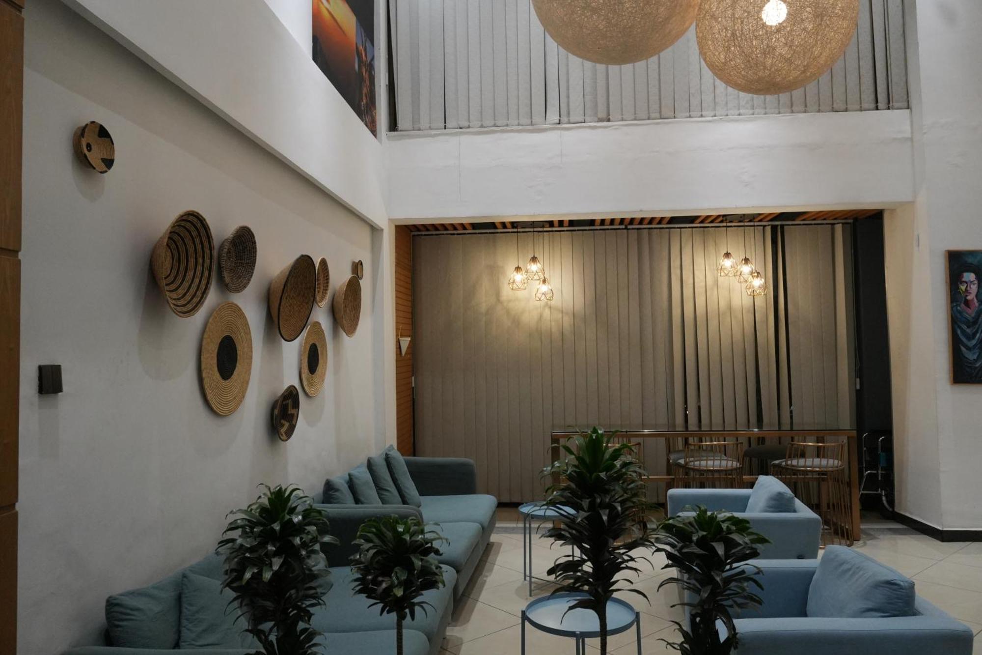 Mazeki Addis Boutique Hotel エクステリア 写真