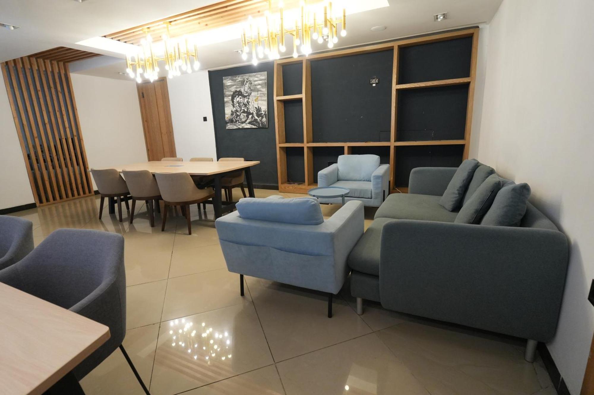 Mazeki Addis Boutique Hotel エクステリア 写真