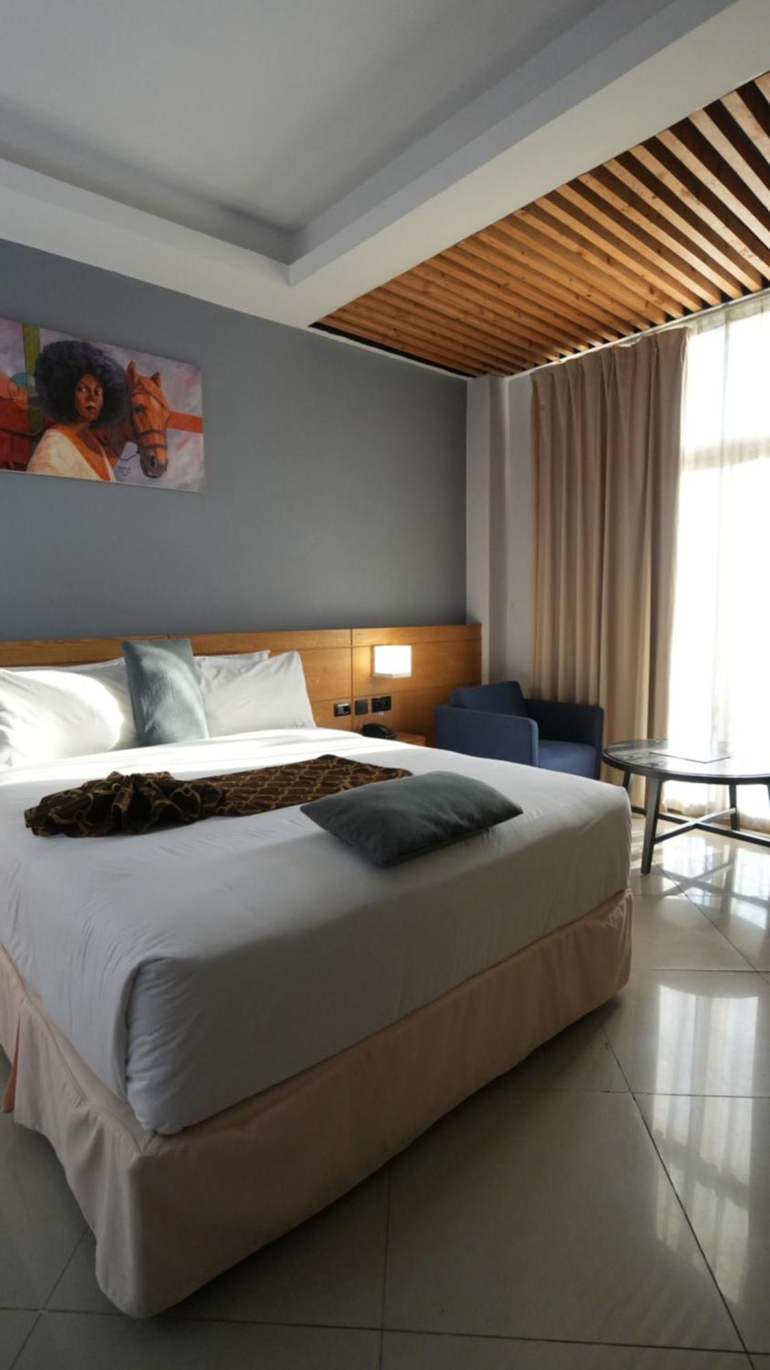 Mazeki Addis Boutique Hotel エクステリア 写真