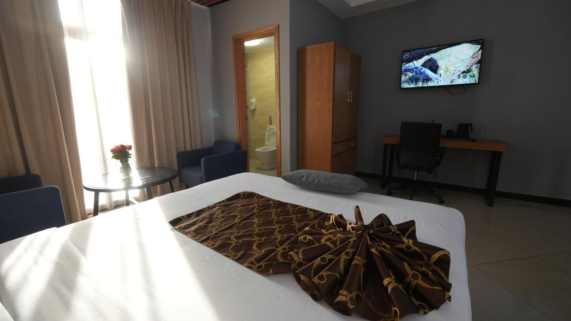 Mazeki Addis Boutique Hotel エクステリア 写真